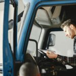 7 Reasons Why You Should Hire A Trucking Company For Your Business?