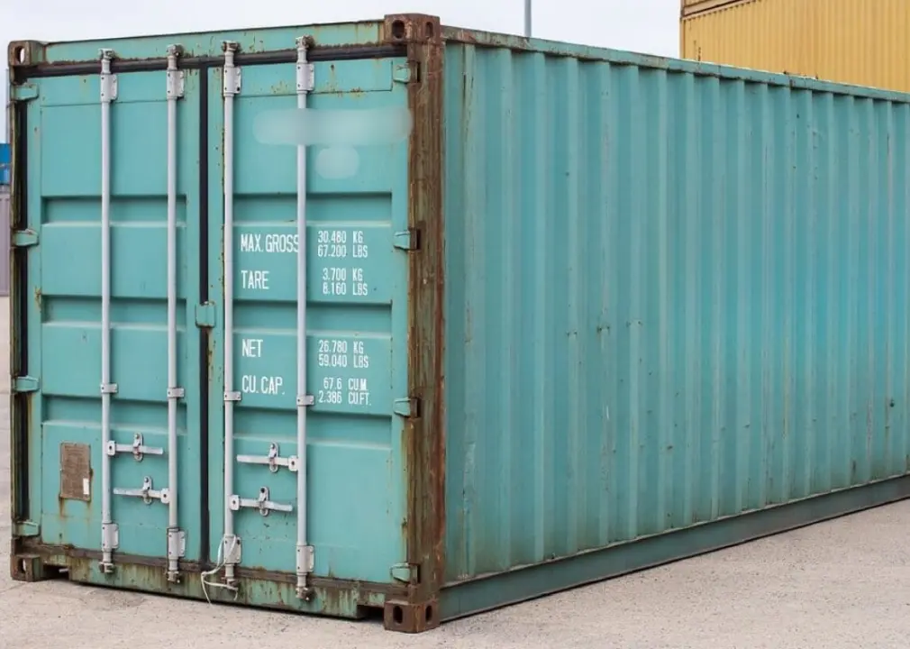 Cargo Worthy 40ft Standard Shipping Container - Four Sons Logistics