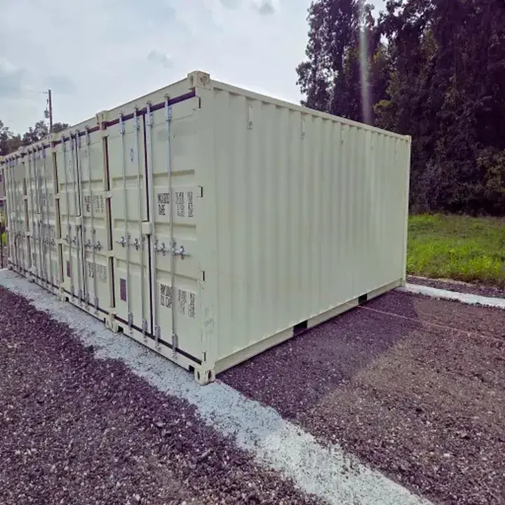 20ft Shipping Containers Delivered in Detroit, MI - Four Sons Logistics
