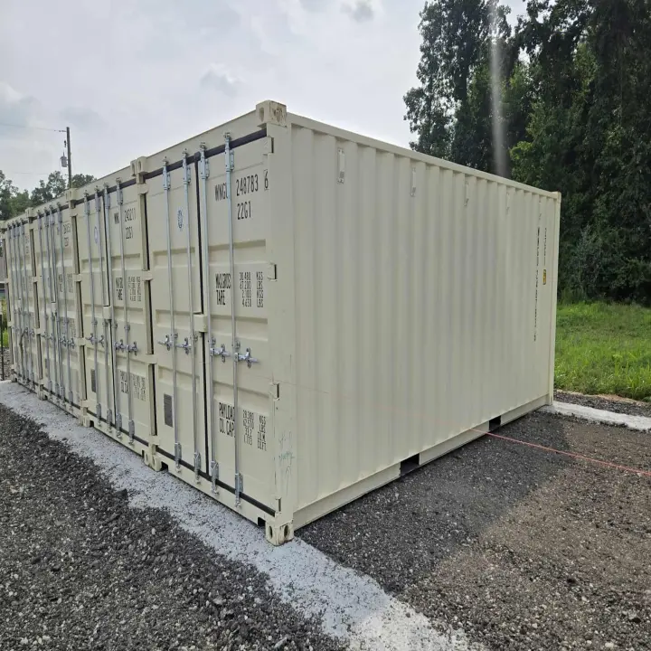 20ft Shipping Containers Delivered in Detroit, MI - Four Sons Logistics