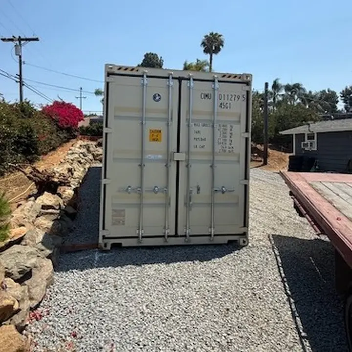 40ft HC Shipping Container Delivery in Long Beach, CA - Four Sons Logistics